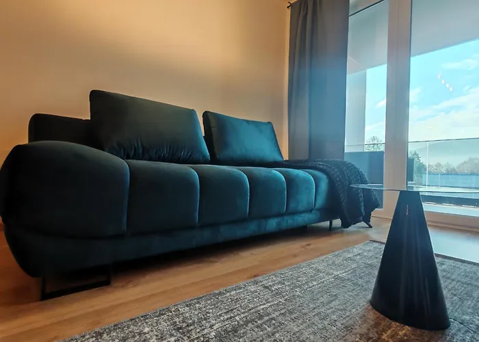 S Vyhladom Na Martinske Hole V Industrialnom Style