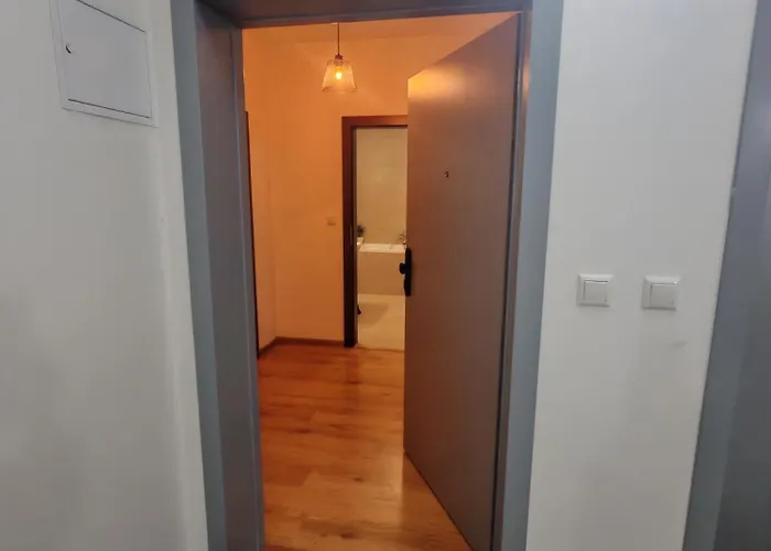 Apartment S Vyhladom Na Martinske Hole V Industrialnom Style Martin